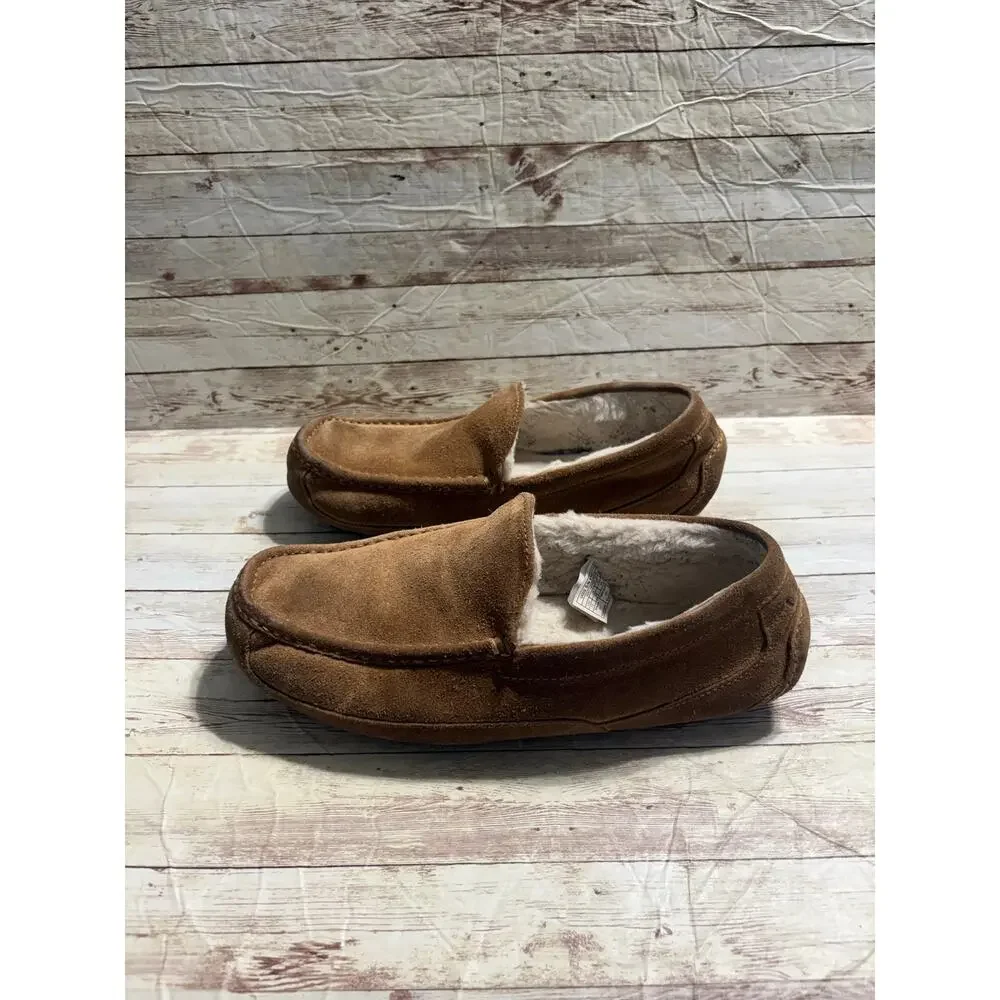 UGG Ascot Suede Slippers Men's Size 11 Sheepskin Slip-On Chestnut Comfy Cozy